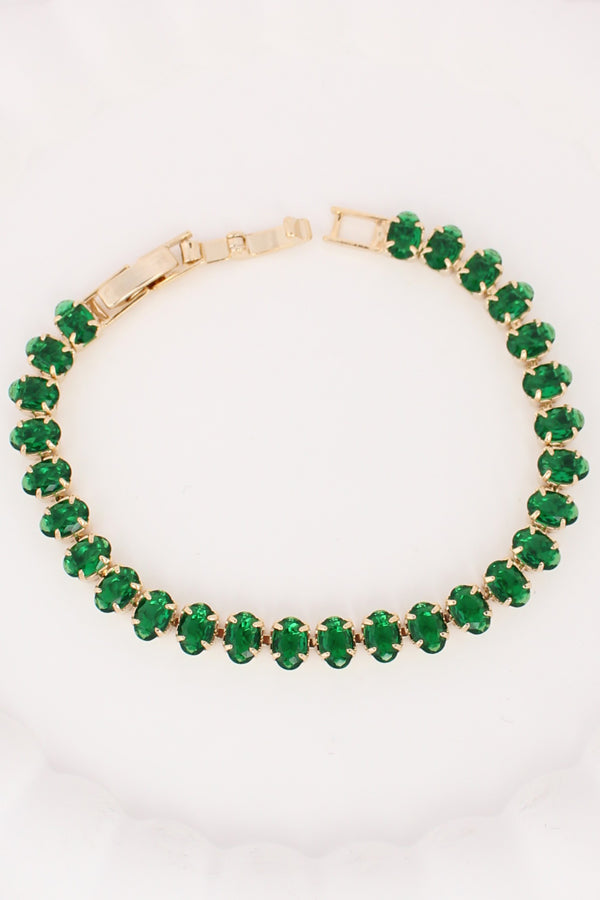 A Timeless Beauty Bracelet With Green Colour Stones (BR026-G)