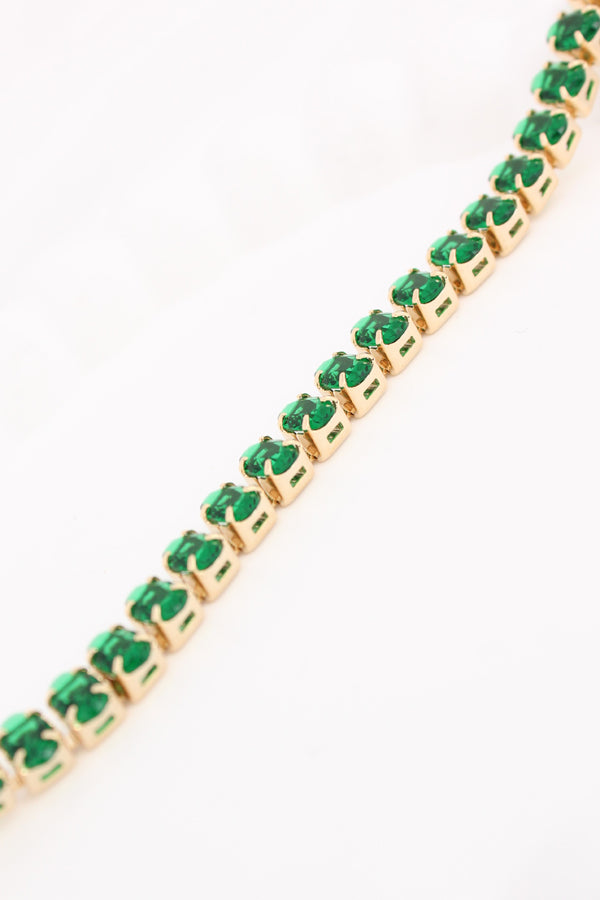 A Timeless Beauty Bracelet With Green Colour Stones (BR026-G)