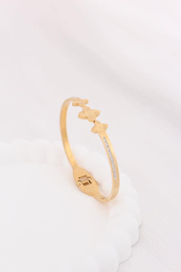 Anti Tarnish Bangle With Center Design (BA027)