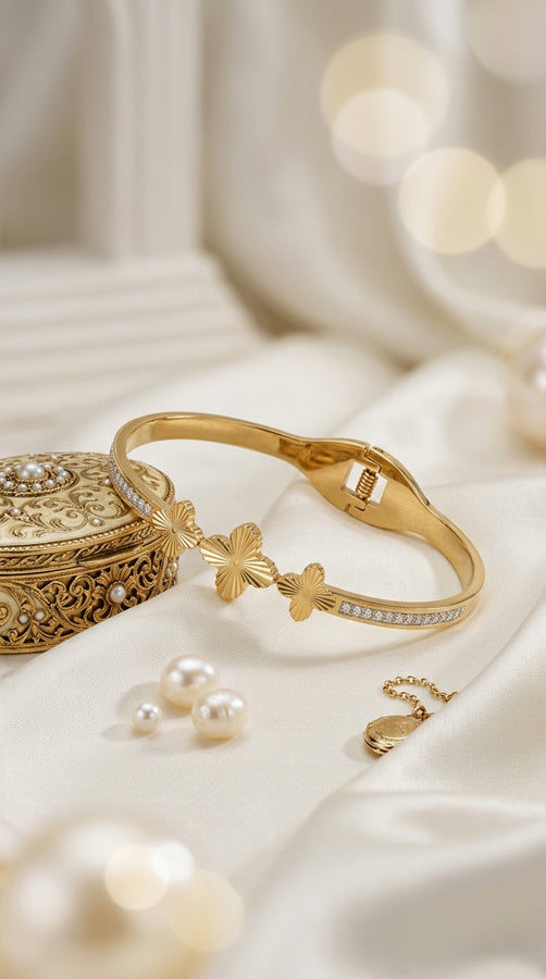 Anti Tarnish Bangle With Center Design (BA027)