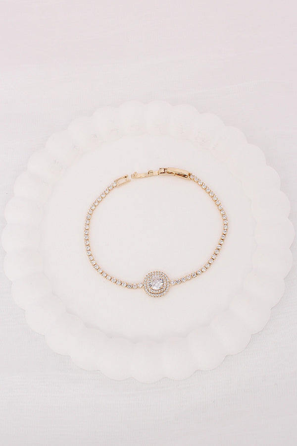 Anti Tarnish Bracelet In Gold Colour With Center Pendant Stone (BR011-G)