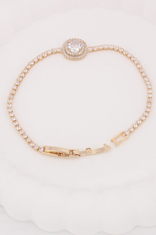 Anti Tarnish Bracelet In Gold Colour With Center Pendant Stone (BR011-G)