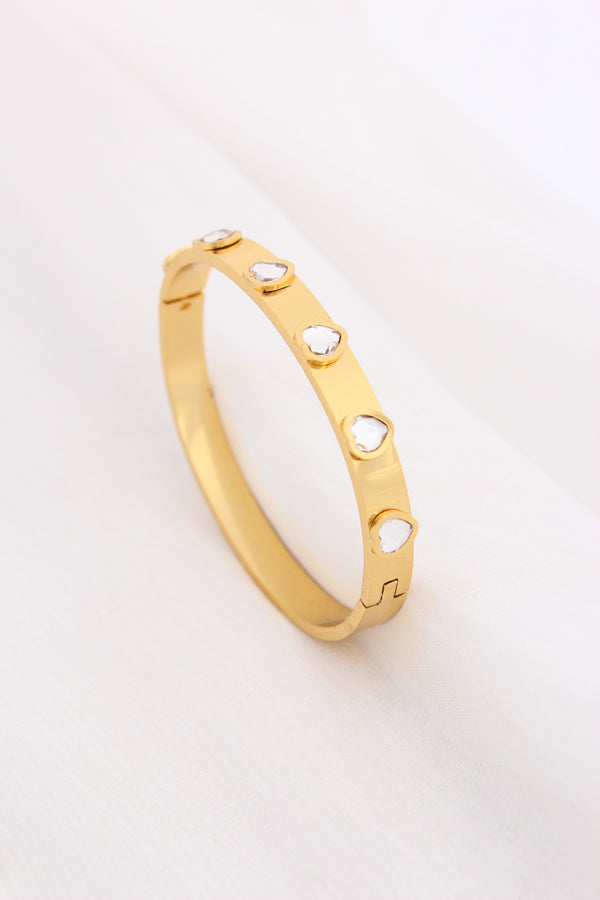 Anti Tarnish Gold Bangle With White Hearts (BA038-S)