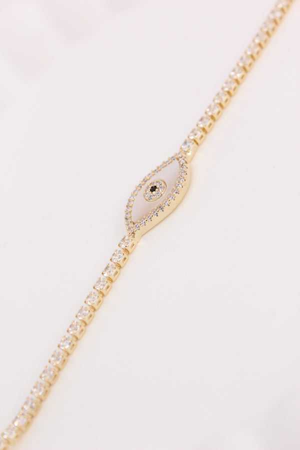 Bracelet In Gold Polish With Evil Eye Pendant Attached (BR023-G)