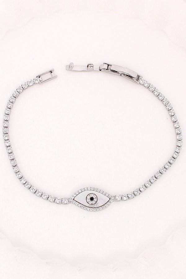 Bracelet In Silver Polish With Evil Eye Pendant Attached (BR023-S)