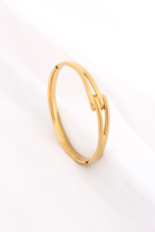Braided Anti Tarnish Gold Bangle (BA014)