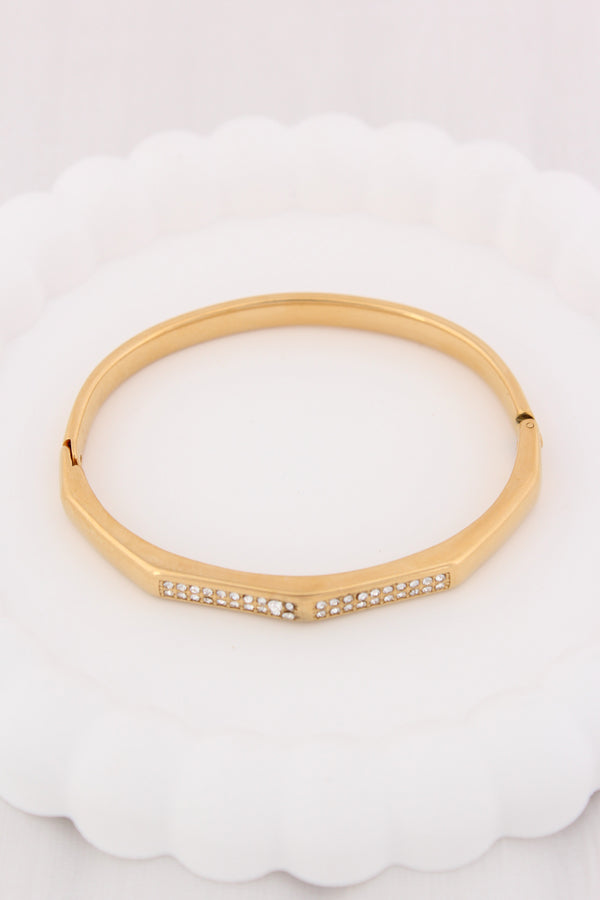 Elegant Gold Bangle With Center Stone In Stainless Steel (BA028)