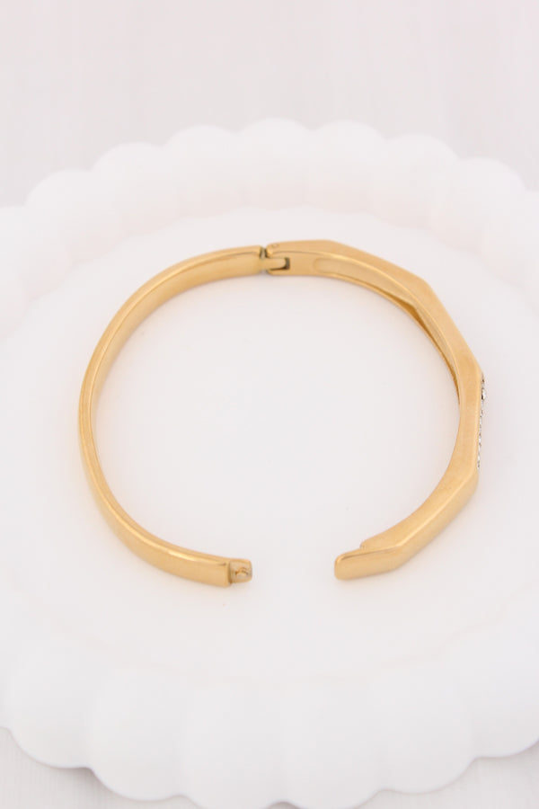 Elegant Gold Bangle With Center Stone In Stainless Steel (BA028)