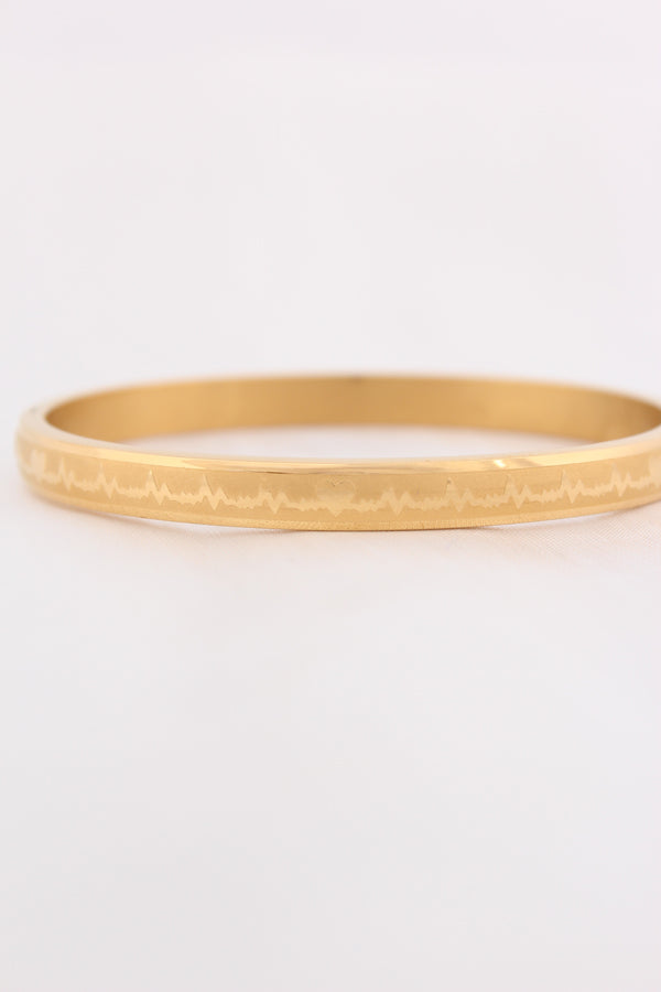 Gold Bangle In Anti Tarnish With Heartbeat (BA037)