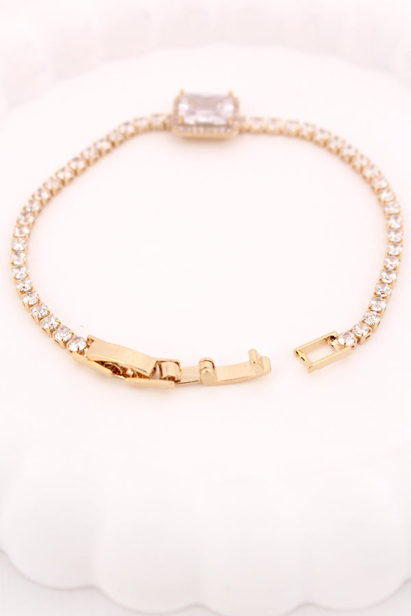 Gold Polish Bracelet With Center Stone Attached (BR017-G)