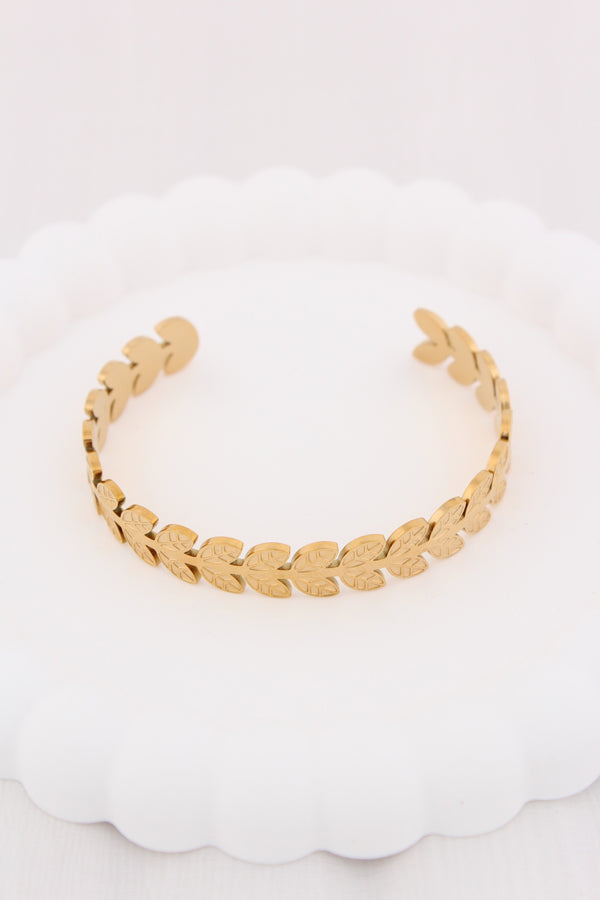 Leave Design Bangle In Stainless Steel (BA026)