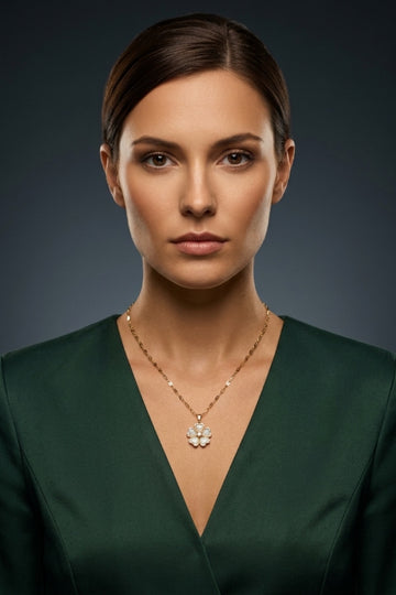 Necklace In Gold Polish With Flower And Small Stones (ESP-023)