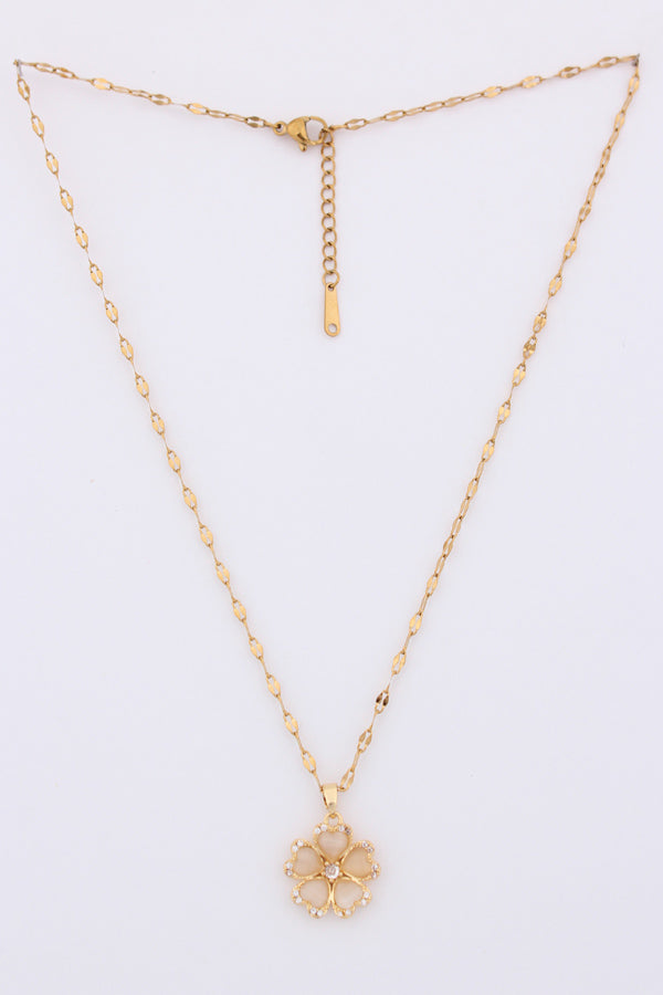 Necklace In Gold Polish With Flower And Small Stones (ESP-023)