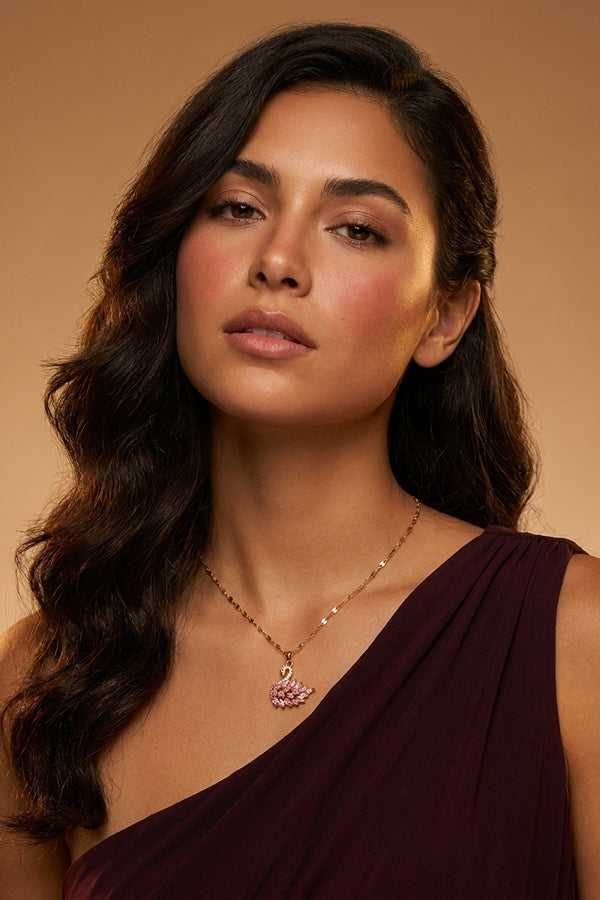 Necklace In Gold Polish With Pink Colour Swan Pendant