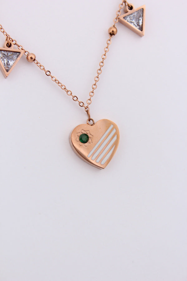 Necklace With Heart And Center Green Stone In Gold Polish (P-010)