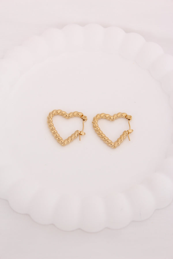 Romantic Twisted Heart Hoops For Women (ESHP030)