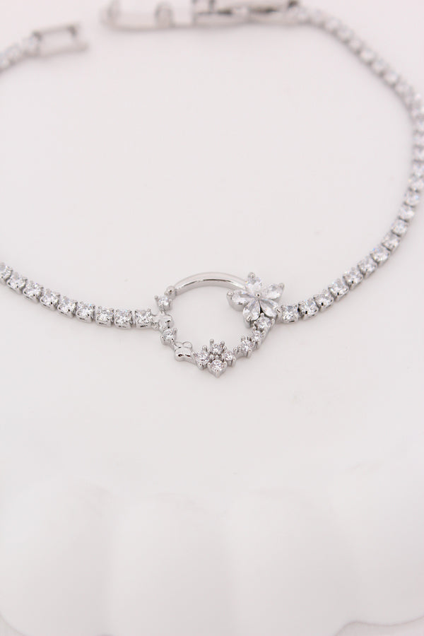 Silver Polish Bracelet With Center Pendant (BR008)