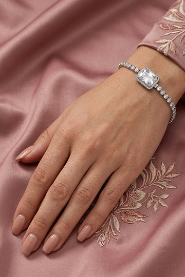 Silver Polish Bracelet With Center Stone Attached (BR017-S)