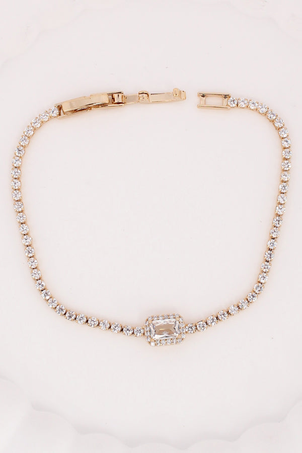 Simple Beauty Bracelet In Silver Polish With Center Stone Attached (BR019-S)