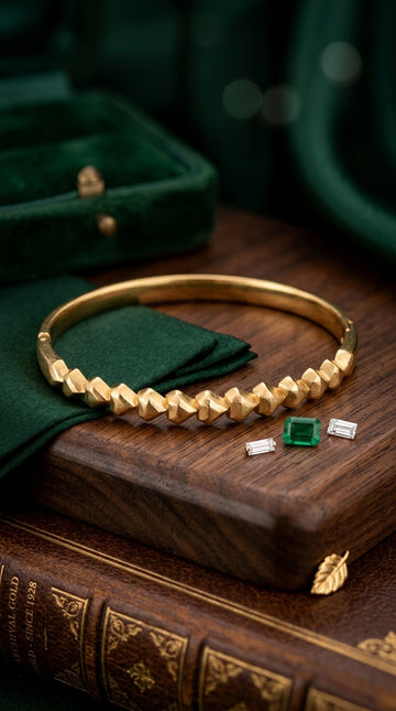 Stainless Steel Gold Bangle Composed With Hearts (BA011)