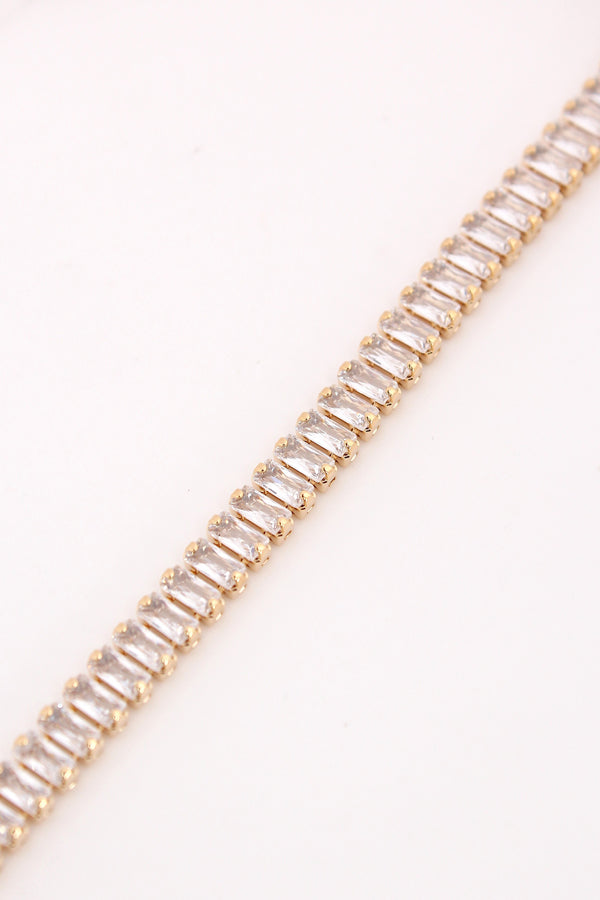 Tennis Bracelet With Oblong Stones In Gold Polish (BR018)