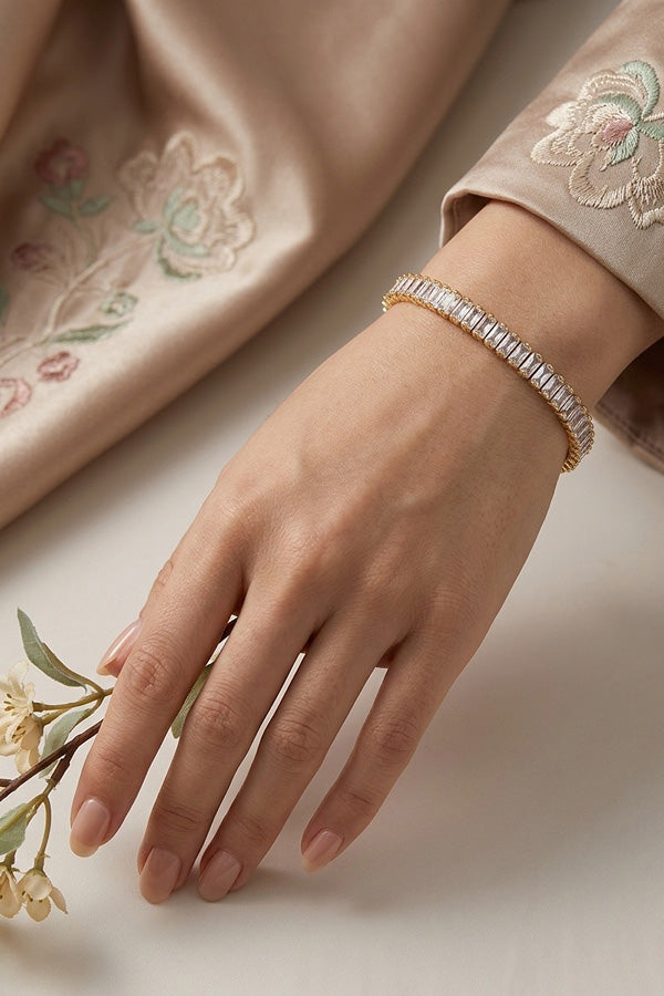 Tennis Bracelet With Oblong Stones In Gold Polish (BR018)