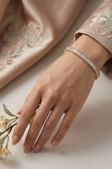 Tennis Bracelet With Oblong Stones In Gold Polish (BR018)