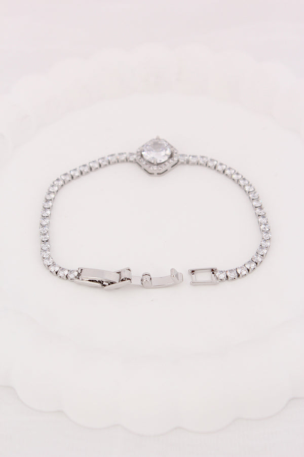 Thin Bracelet In Anti Tarnish Silver Polish With Stones (BR004-S)