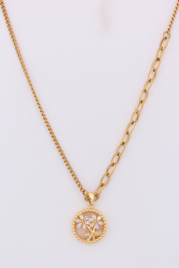 Twisted Flowers With Stones In Gold Polish Necklace (P038)