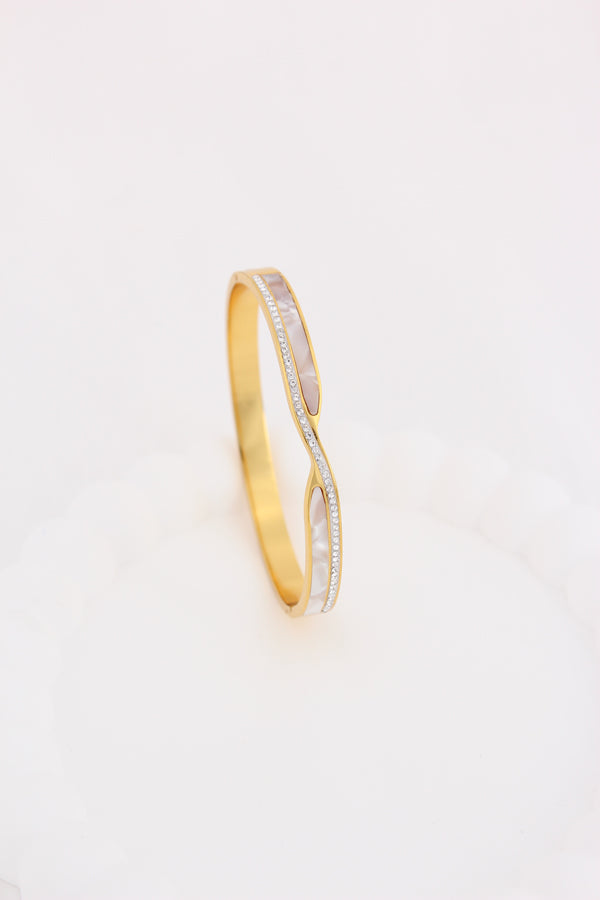 Twisted Gold Bangle In Anti Tarnish (BA021)